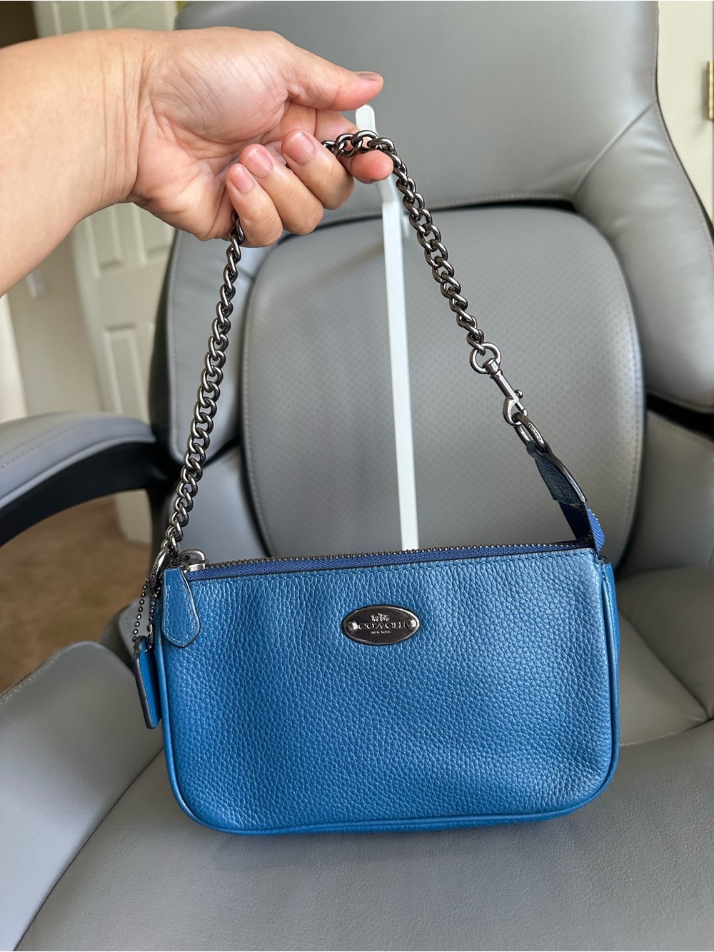 Coach Nolita 19 C1580-F53340 Blue Leather Mini Bag w/ Gunmetal Chain Strap, VGUC - Picture 2 of 8